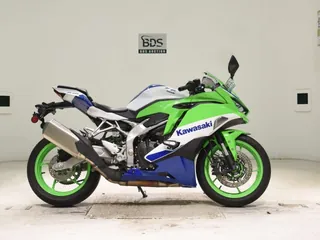 Kawasaki ZX-4R SE из Японии, фото 1