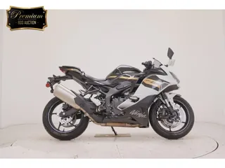 Kawasaki ZX-4R SE из Японии, фото 1