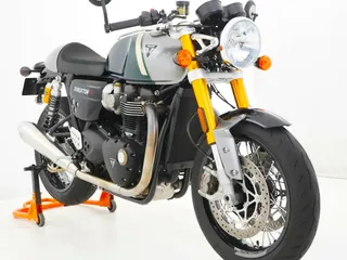 Triumph Thruxton 1200 RS из Японии, фото 1
