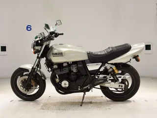 Yamaha XJR400R из Японии, фото 2