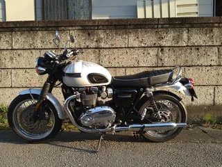 Triumph T120 Bonneville из Японии, фото 1