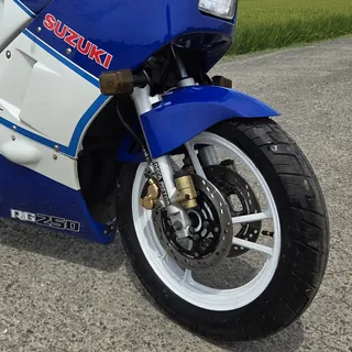Suzuki RG250 Gamma из Японии, фото 7