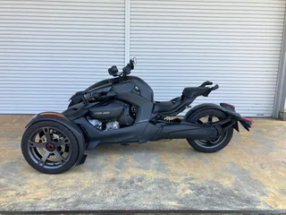 BRP Can-Am Spyder из Японии, фото 2