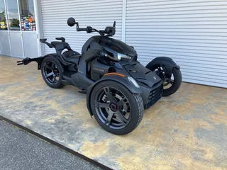 BRP Can-Am Spyder из Японии, фото 5
