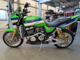 Kawasaki ZRX1100 из Японии, фото 2