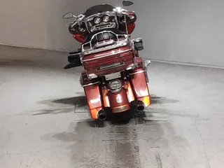 Harley-Davidson FLHTCUSE1800CVO из Японии, фото 4