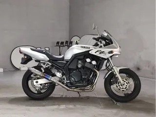 Yamaha FZ400 из Японии, фото 1