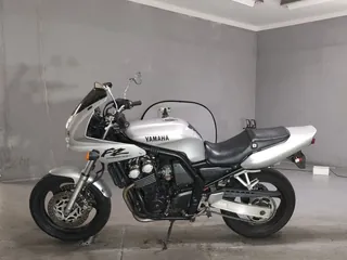 Yamaha FZ400 из Японии, фото 2