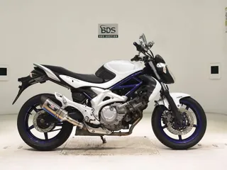 Suzuki Gladius 400 ABS из Японии, фото 1