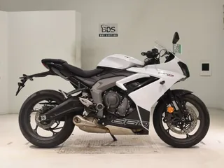Triumph Daytona 660 из Японии, фото 1