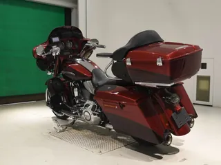 Harley-Davidson FLHXSE1800CVO из Японии, фото 6