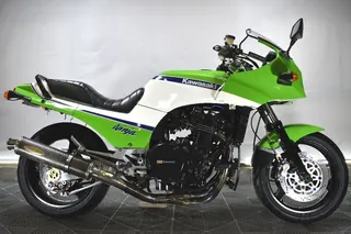 Kawasaki GPZ900R из Японии, фото 1