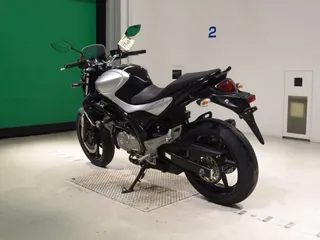 Suzuki Gladius 400 ABS из Японии, фото 6