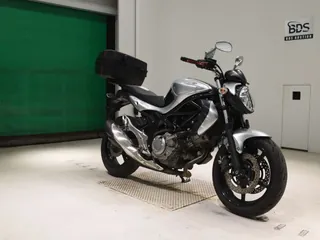 Suzuki Gladius 400 ABS из Японии, фото 3