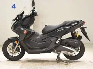 Honda ADV160 из Японии, фото 2