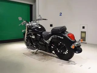 Suzuki Intruder 400 Classic из Японии, фото 6