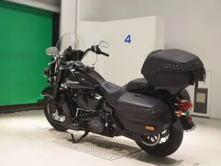Harley-Davidson FLHCS1870 из Японии, фото 6