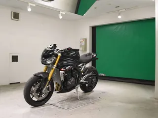 Triumph Speed Triple RS из Японии, фото 4