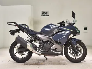 Kawasaki Ninja 400 из Японии, фото 1