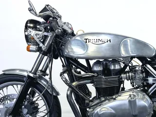 Triumph Thruxton 900 из Японии, фото 8