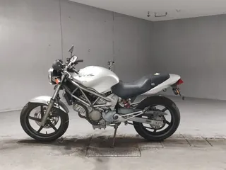 Honda VTR250 MC33 из Японии, фото 2