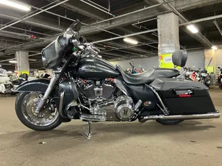 Harley-Davidson Street Glide из Японии, фото 6