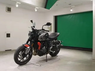 Triumph Trident 660 из Японии, фото 4
