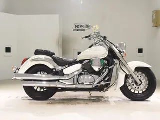 Suzuki Intruder 400 Classic из Японии, фото 1