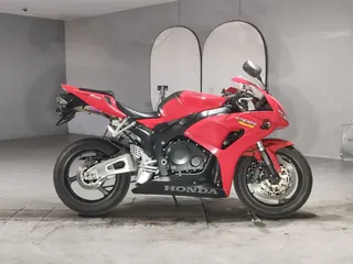 Honda CBR1000RR из Японии, фото 1
