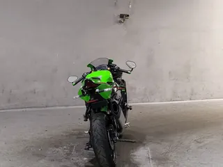 Kawasaki ZX-4R SE из Японии, фото 4
