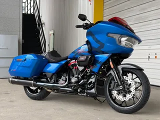 Harley-Davidson FLTRXSTSE CVO из Японии, фото 1