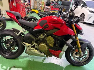 Ducati Street Fighter V4S из Японии, фото 1