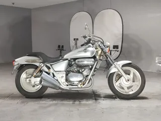 Honda V-Twin Magna 250 из Японии, фото 1