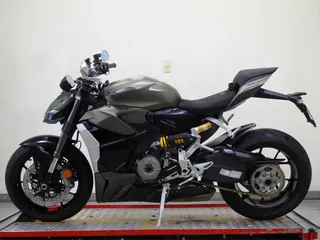Ducati Street Fighter V2 из Японии, фото 2