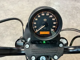 Harley-Davidson Sportster XL883R из Японии, фото 3