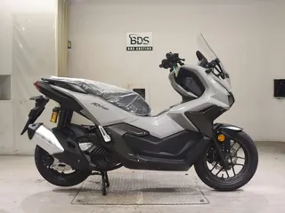 Honda ADV160 из Японии, фото 1