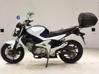 Suzuki Gladius 400 ABS из Японии, фото 2