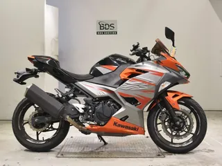 Kawasaki Ninja 400 из Японии, фото 1