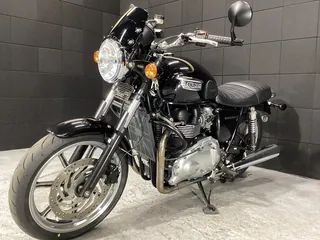 Triumph Bonneville SE из Японии, фото 5