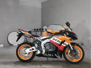 Honda CBR1000RR из Японии, фото 1