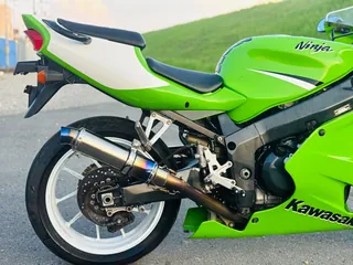 Kawasaki ZX-7R из Японии, фото 5