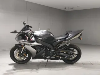 Yamaha YZF-R1 из Японии, фото 2