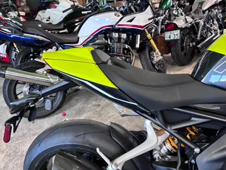 Triumph Speed Triple 1200 RX из Японии, фото 4