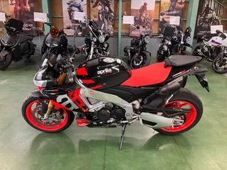 Aprilia Aprilia Tuono 1100 из Японии, фото 2