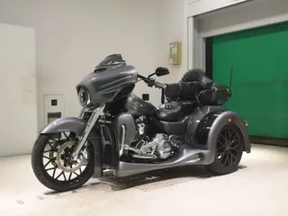 Harley-Davidson FLHTCUTG1870 из Японии, фото 4