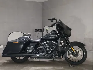 Harley-Davidson FLHXS1870 из Японии, фото 1