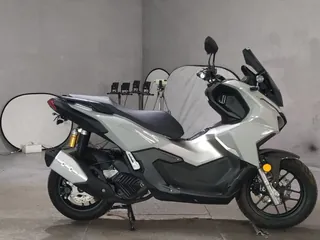 Honda ADV160 из Японии, фото 1