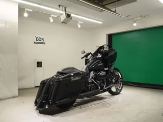 Harley-Davidson FLTRXS1870 из Японии, фото 5