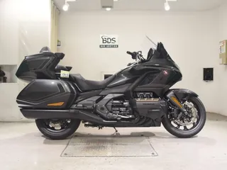 Honda GL1800 из Японии, фото 1