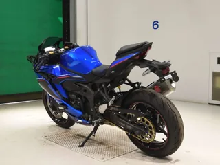 Kawasaki ZX-4R SE из Японии, фото 6